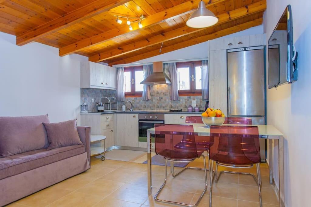 Hébergement de vacances Olive Tree Farm 200m From The