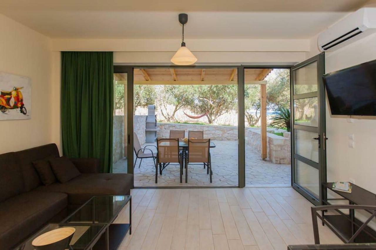 Olive Tree Farm 200m From The Holiday home